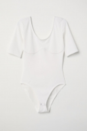  Ribbed body 16.00 €