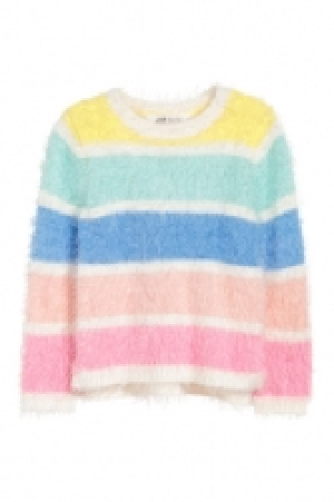  Fluffy jumper 7.00 €