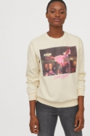  Printed sweatshirt 12.99 €