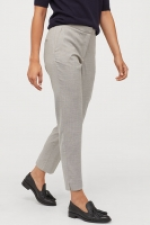  Cigarette trousers 19.99 €