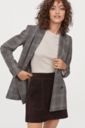  Short suede skirt 29.99 €