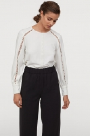  Blouse with lace 19.99 €