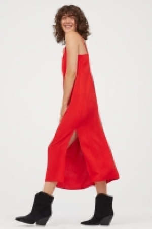  V-neck dress 12.99 €