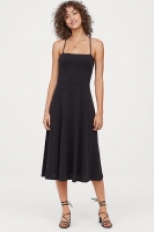  Jersey crêpe dress 9.99 €