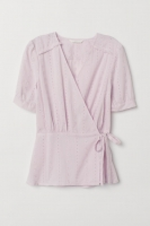 Embroidered cotton top 9.99 €