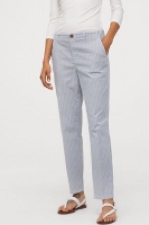  Cotton chinos 8.99 €