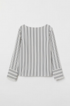  Long-sleeved blouse 12.99 €
