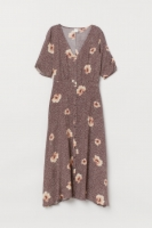  Calf-length dress 17.99 €