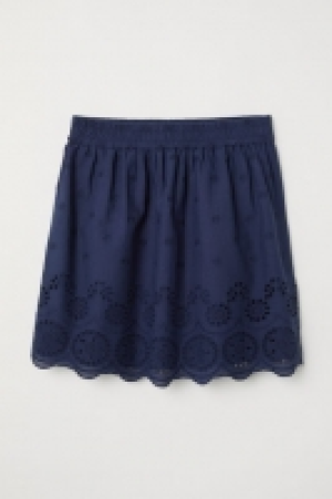  Skirt with embroidery 14.99 €