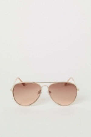  Sunglasses 2.99 €