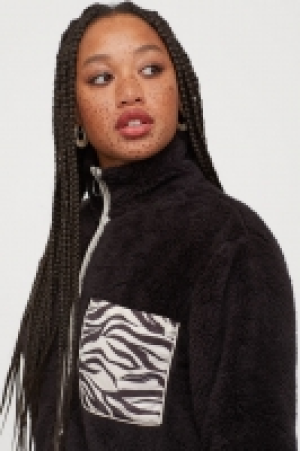  Pile jacket 10.00 €