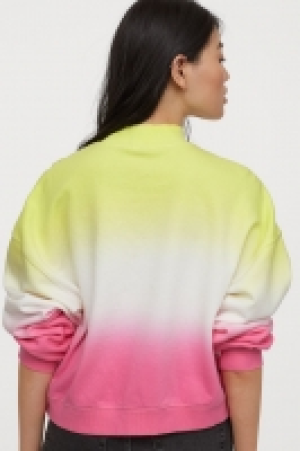  Turtleneck sweatshirt 9.00 €