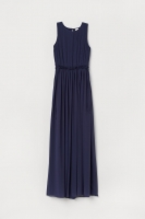  Long chiffon dress 24.99 €