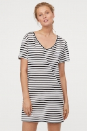  Nightdress 7.99 €