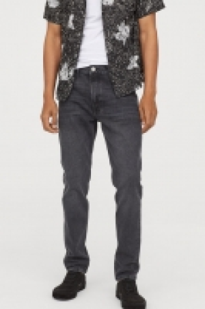  Slim Jeans 15.00 €