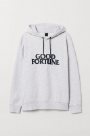  Hooded top with a motif 15.00 €