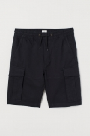  Cotton cargo shorts 15.00 €