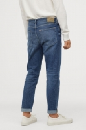  Tapered Jeans 15.00 €