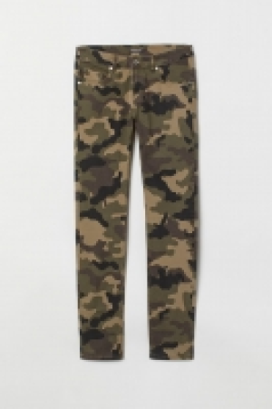  Patterned trousers 13.00 €