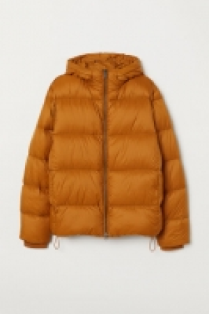  Hooded down jacket 90.00 €