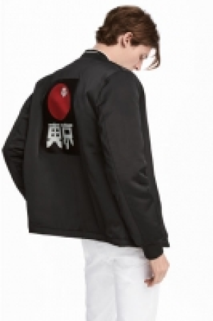 HM   Bomber jacket with a motif