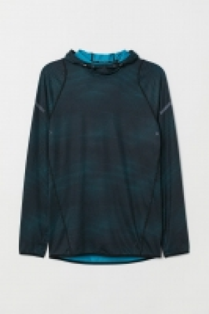  Hooded running top 10.00 €