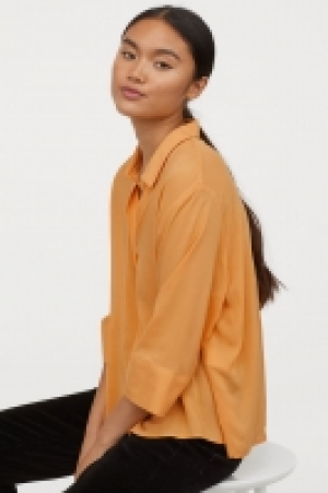  V-neck shirt 8.00 €