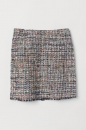  Jacquard-weave skirt 10.00 €