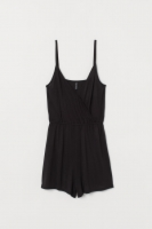  V-neck playsuit 4.00 €