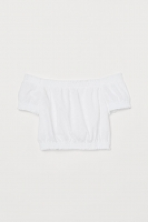  Off-the-shoulder cotton blouse 8.00 €