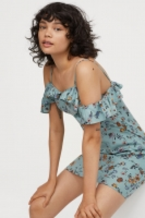  Cold shoulder dress 10.00 €