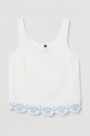  Scallop-hemmed vest top 5.00 €