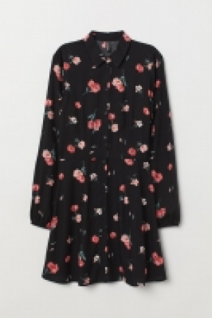  Patterned shirt dress 10.00 €