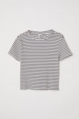 Ribbed top 4.00 €