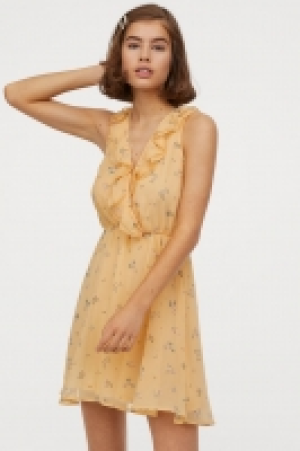  Wrap dress 18.00 €