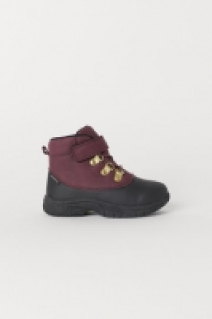  Waterproof boots 15.00 €