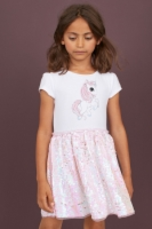  Dress with a tulle skirt 8.00 €