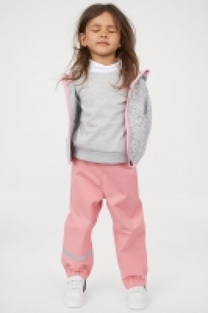  Waterproof shell trousers 9.00 €