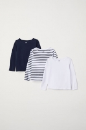  3-pack long-sleeved tops 7.00 €