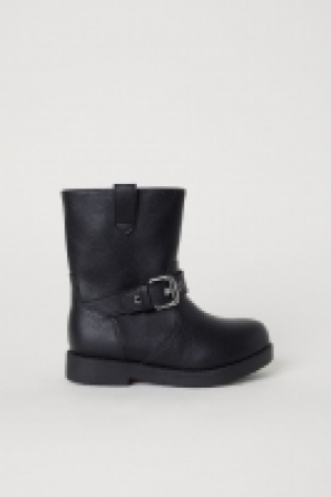  Biker boots 19.00 €