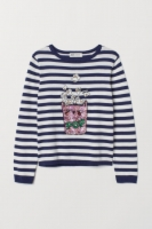 Jumper with sequins 8.00 €