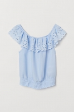  Blouse with broderie anglaise 10.00 €