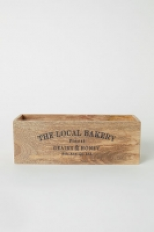 HM   Large rectangular wooden box