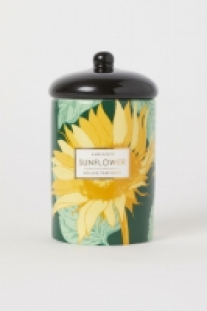  Scented candle in holder 9.00 €