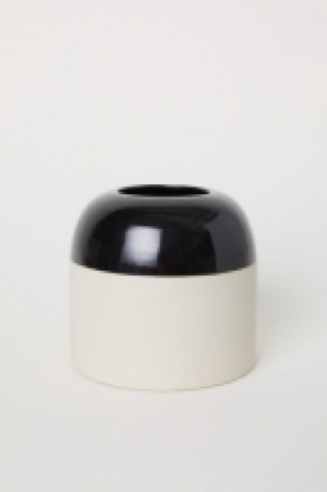  Stoneware vase 6.00 €