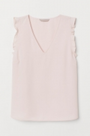  Flounce-sleeved top 8.99 €