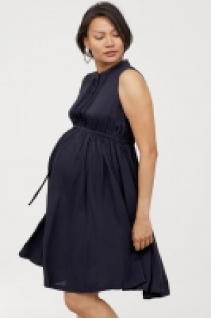  MAMA Dress 17.99 €