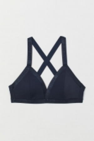  Triangle bikini top 8.99 €