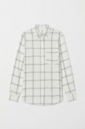  Checked shirt 8.99 €