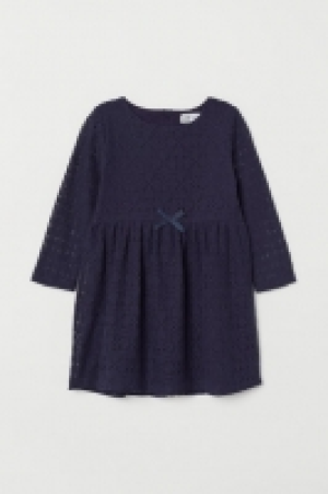  Lace dress 10.00 €